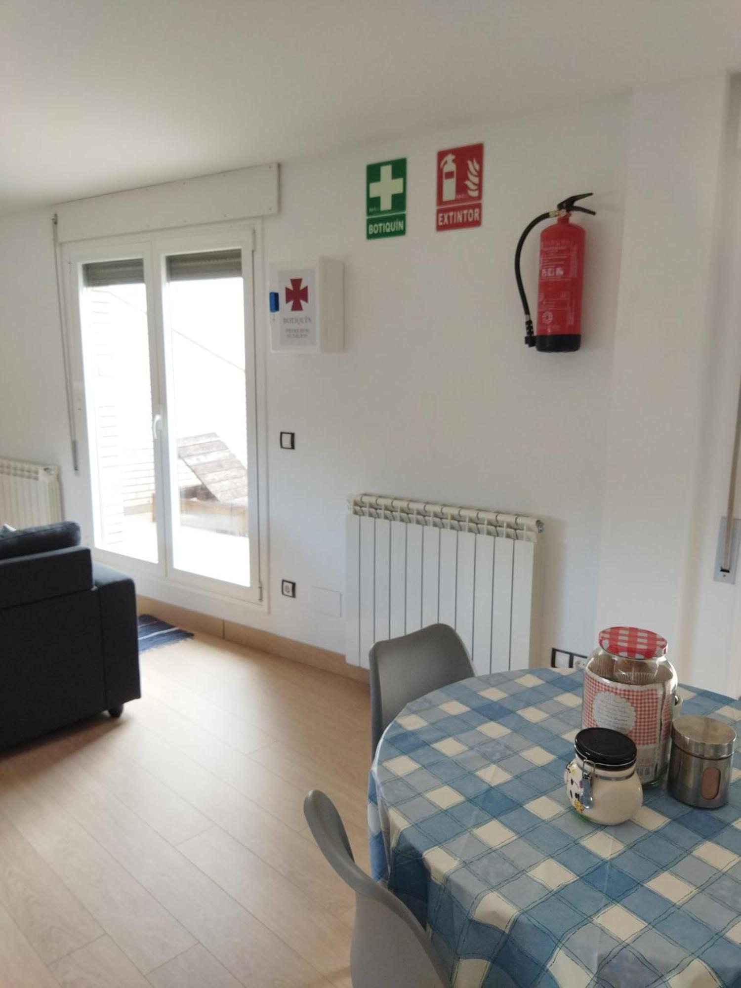 Atico Entero Con Habitacion En Corella Exterior photo